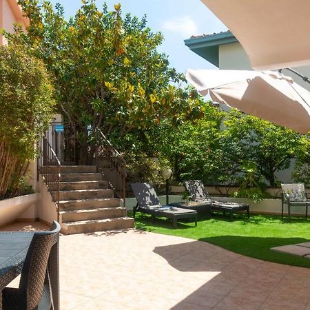 Oasi In Centro - Cala Gonone Apartment Luaran gambar