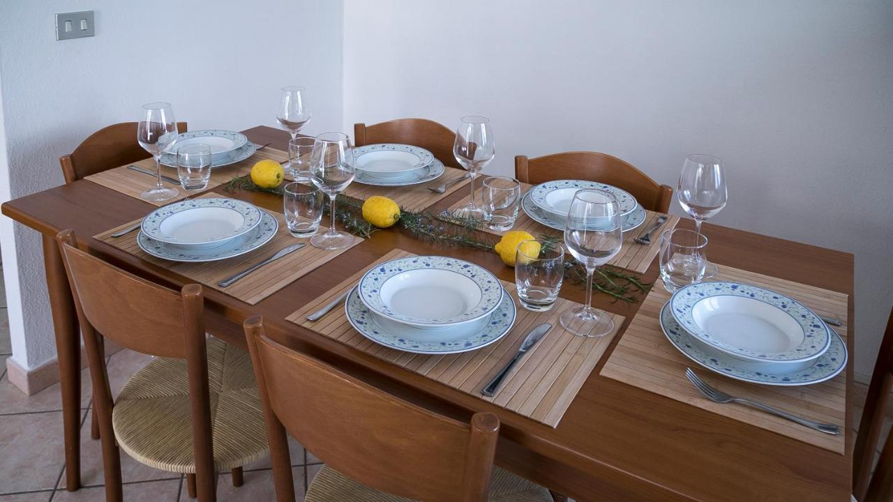 Oasi In Centro - Cala Gonone Apartment Luaran gambar