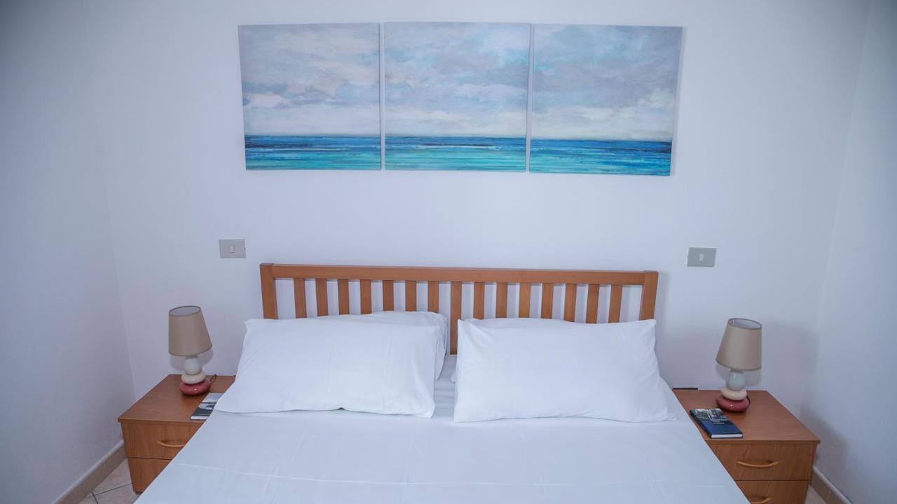 Oasi In Centro - Cala Gonone Apartment Luaran gambar