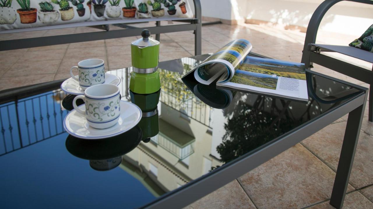 Oasi In Centro - Cala Gonone Apartment Luaran gambar