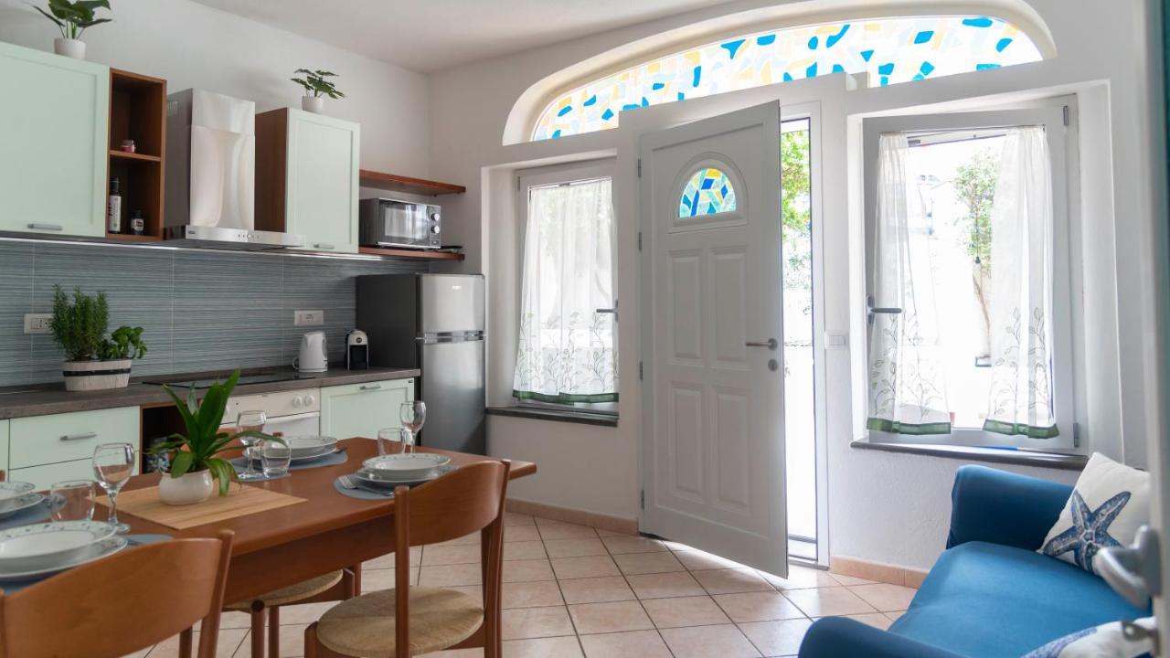 Oasi In Centro - Cala Gonone Apartment Luaran gambar