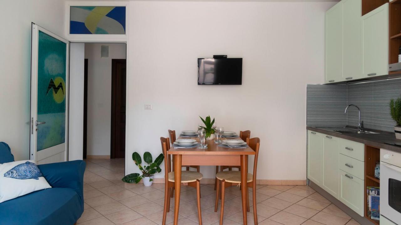 Oasi In Centro - Cala Gonone Apartment Luaran gambar